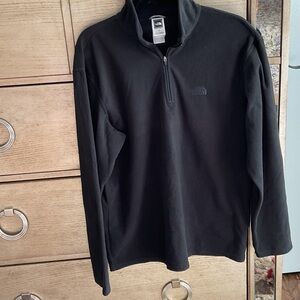 The North Face Black Fleece Pullover; size L